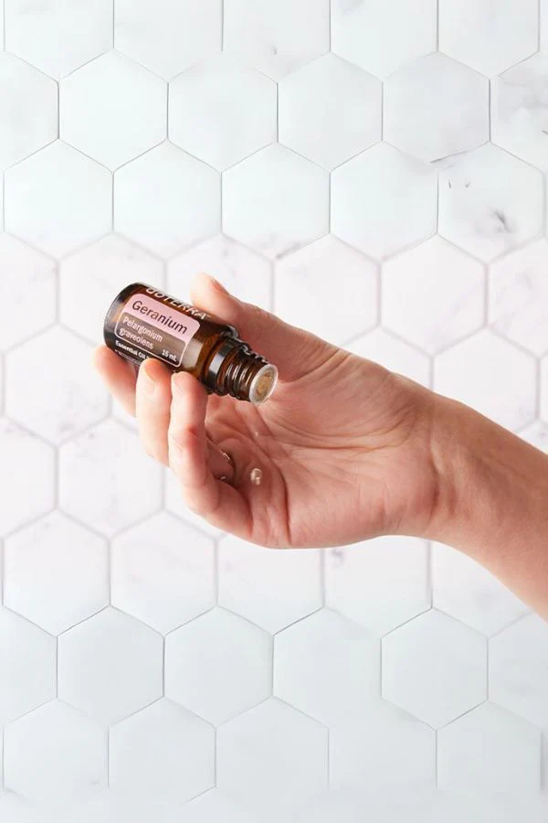 doTERRA Geranium Essential Oil - Image 2