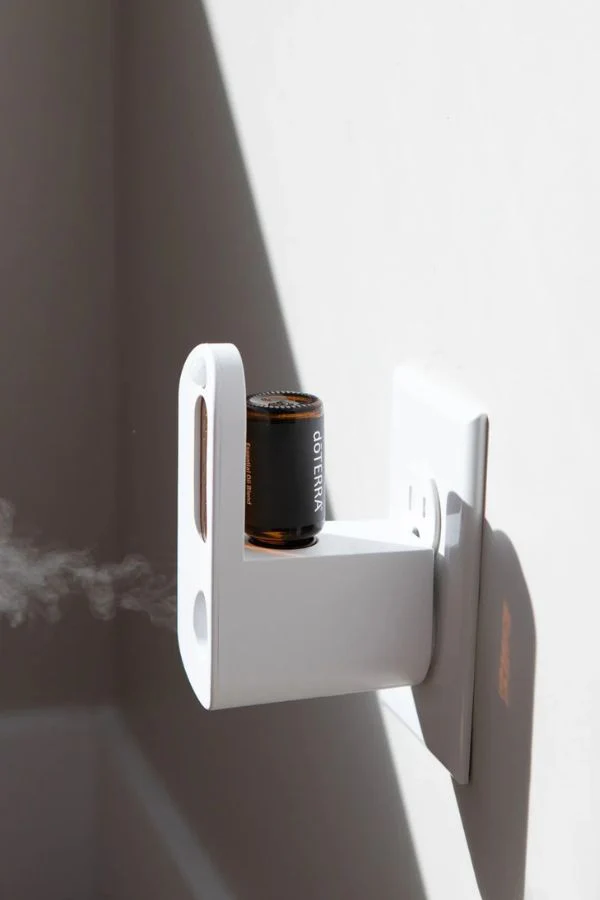 dōTERRA Myst Plug-in Diffusers with Citrus Oils Bundle - Image 4