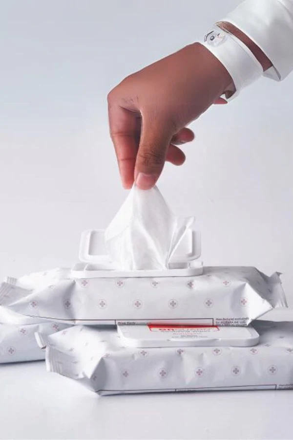 dōTERRA On Guard Sanitizing Hand Wipes 50 pk - Image 3