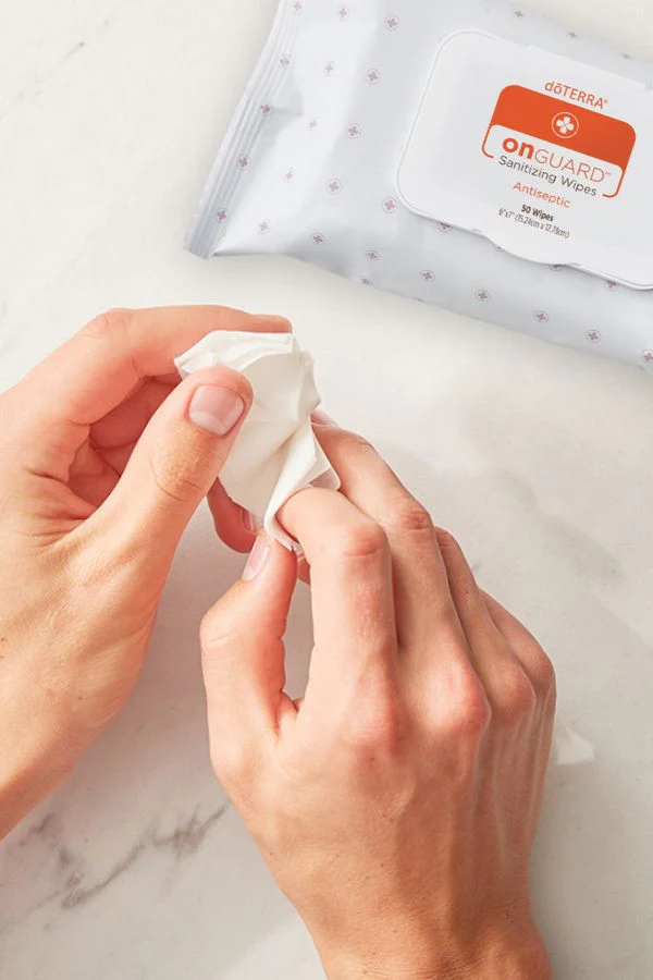 dōTERRA On Guard Sanitizing Hand Wipes 50 pk - Image 4