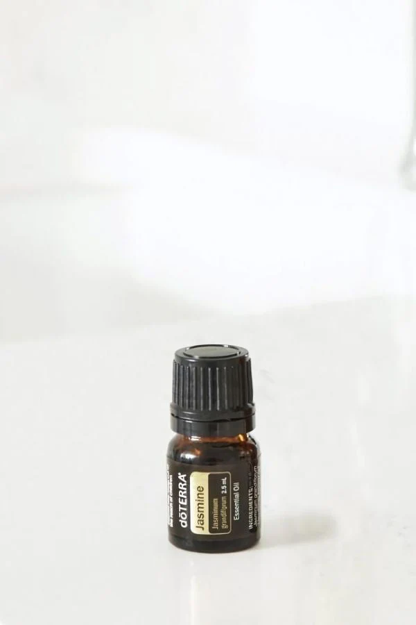 doTERRA Jasmine Essential Oil (Steam-distilled) - Image 3